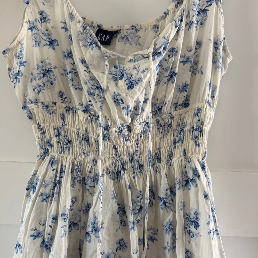 Gap mini smocked dress size large - Picture 7 of 9